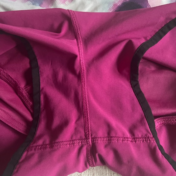 Lululemon running shorts - Picture 9 of 12